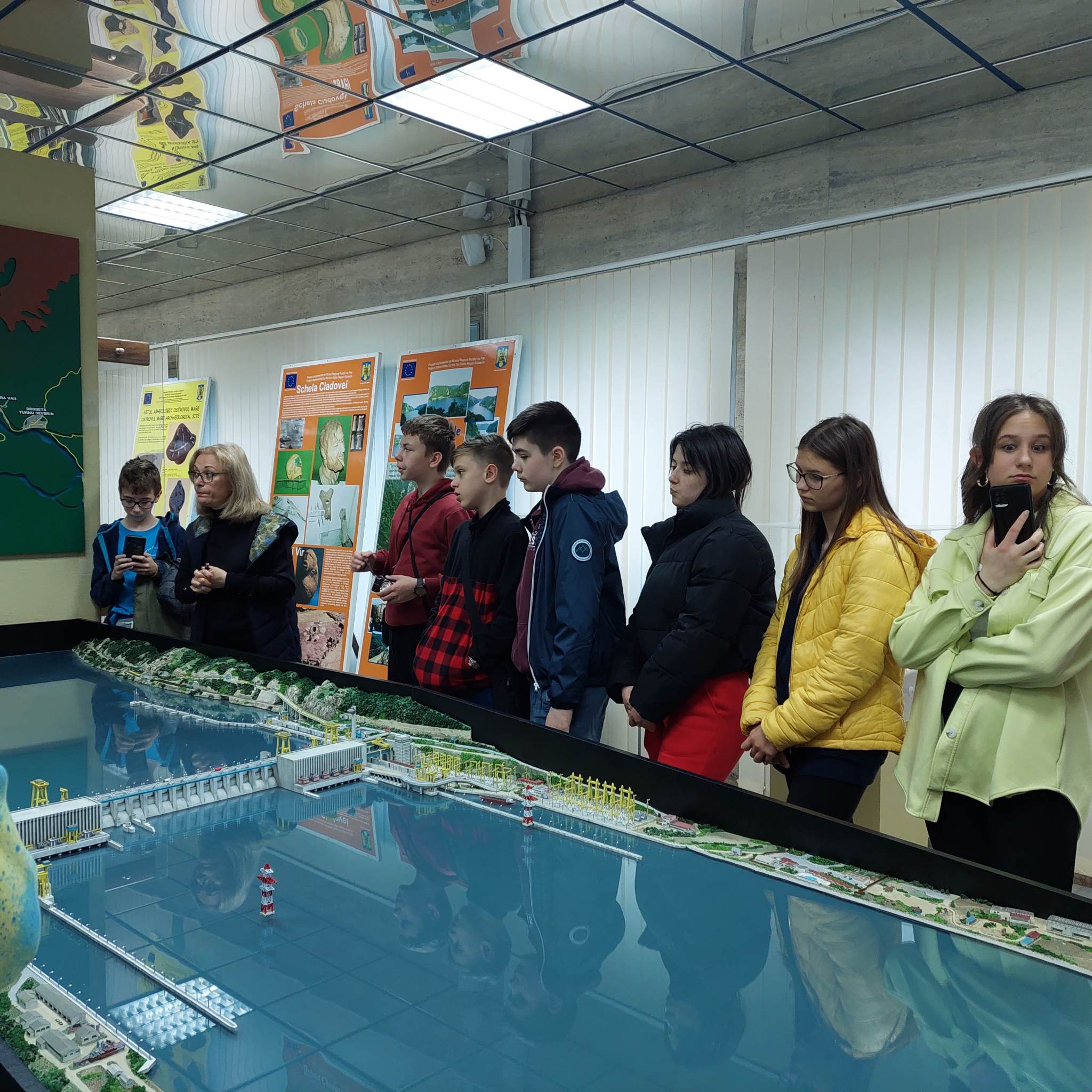 345788714 933703321242705 2804864672456283141 n