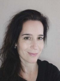 Új mónika méretre